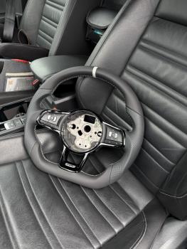 Preview: VW Golf 7 GTI GTD R-line Polo Tiguan Touran Arteon Lenkrad Neu Beziehen